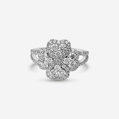 18kt four leaf clover diamond ring