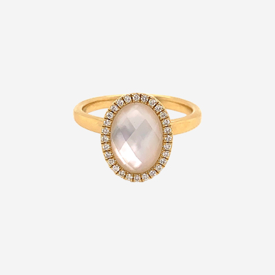 18kt mother of pearl and quartz doublet diamond ring