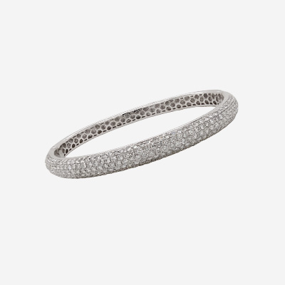 18KT White Gold Pave Diamond Bangle