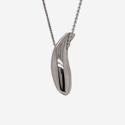 18KT White Gold Long Pendant