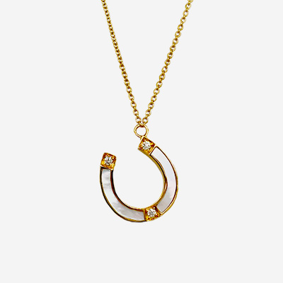 18KT Yellow Gold Mother of Pearl Horseshoe Necklace