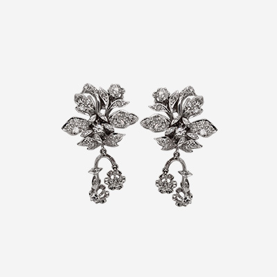 14KT White Gold Diamond Flower Dangle Earrings
