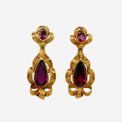 14KT Yellow Gold Pear-Shaped Garnet Dangle Earrings