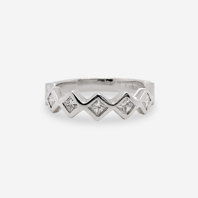 Platinum Diamond Wedding Band