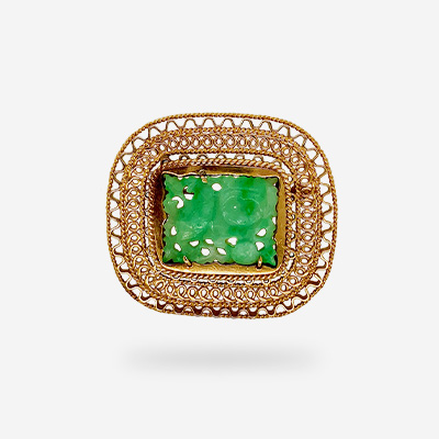 14KT Yellow Gold Fancy Edged Jade Pin