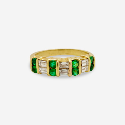 18KT Yellow Gold Round Emerald and Baguette Diamond Ring